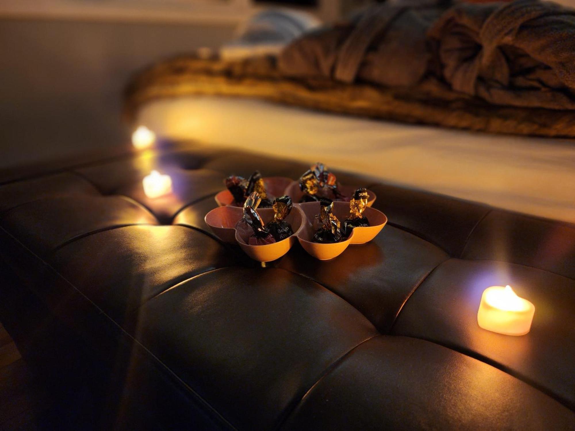 Hot Tub, Electric Bikes, Solo Stove, Projector, Smores Марблхед Экстерьер фото
